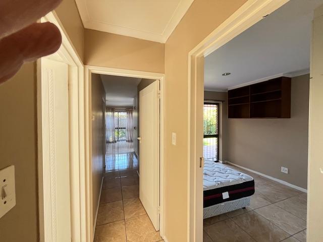 3 Bedroom Property for Sale in Somerset West Western Cape